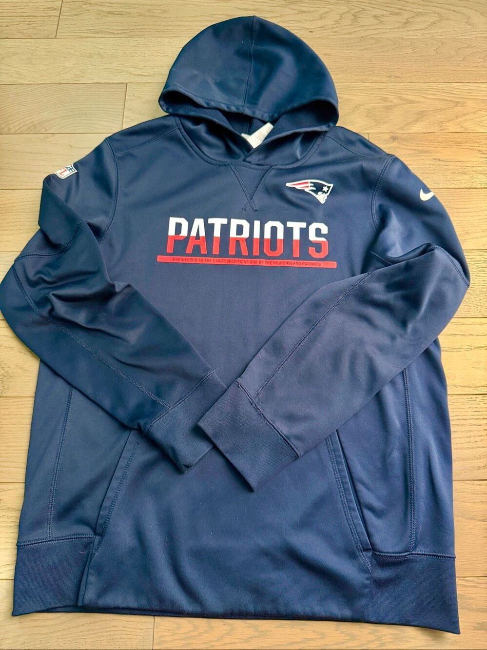 Nike New England Patriots Therma-FIT Youth XL Hoodie